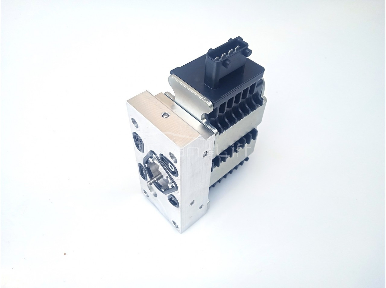 Elektrozawór Danfoss 157B4034 / 11166818 - Hidraulični ventil za Kran za kamion: slika 1 Elektrozawór Danfoss 157B4034 / 11166818 - Hidraulični ventil za Kran za kamion: slika 1