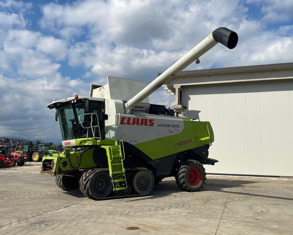 CLAAS MIETITREBBIA LEXION 570TT - Kombinovani kombajn: slika 1 CLAAS MIETITREBBIA LEXION 570TT - Kombinovani kombajn: slika 1
