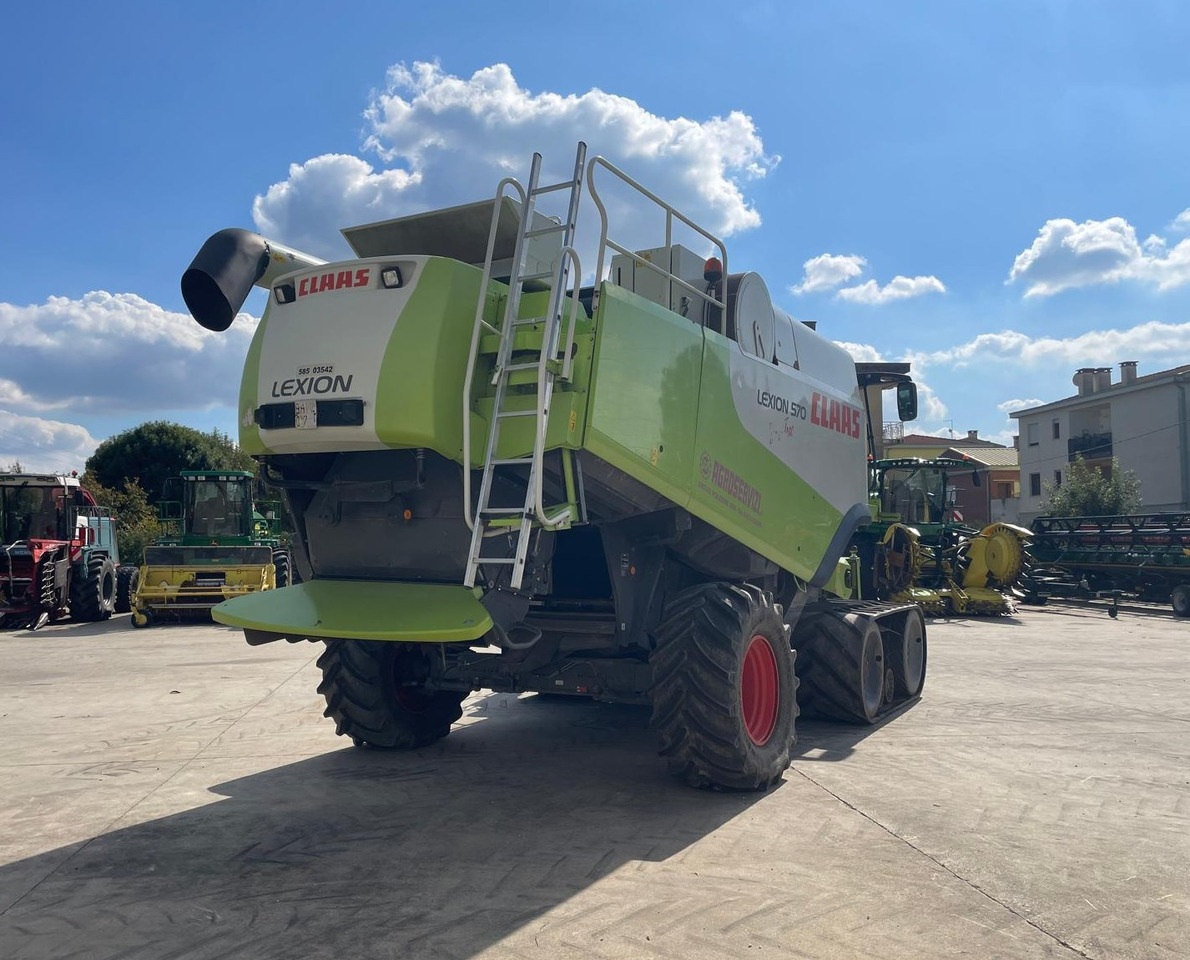 CLAAS MIETITREBBIA LEXION 570TT - Kombinovani kombajn: slika 4 CLAAS MIETITREBBIA LEXION 570TT - Kombinovani kombajn: slika 4