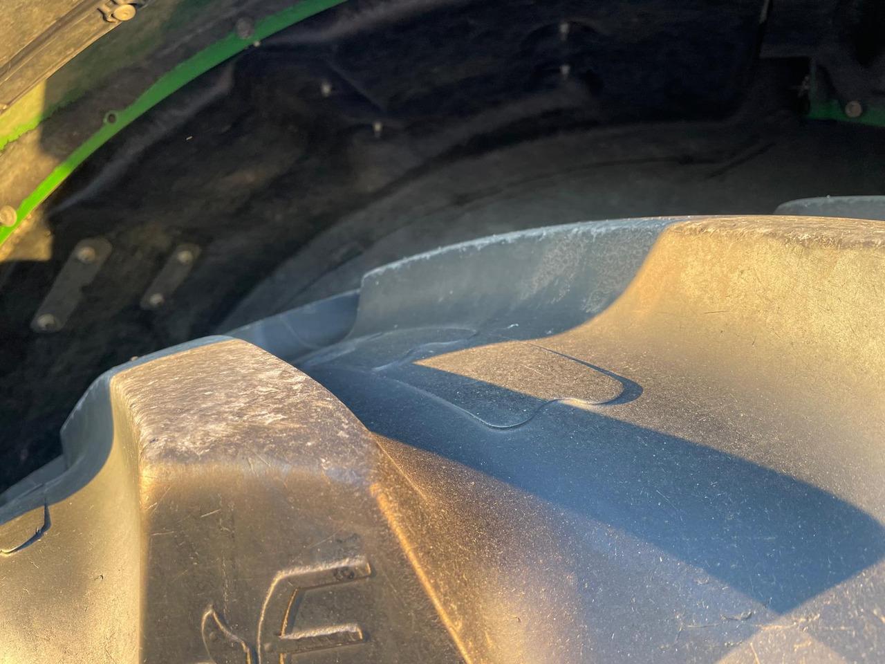 JOHN DEERE 6210 R - Traktor: slika 5 JOHN DEERE 6210 R - Traktor: slika 5