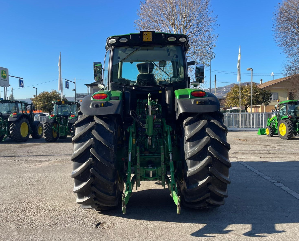 JOHN DEERE 6250 R - Traktor: slika 4 JOHN DEERE 6250 R - Traktor: slika 4