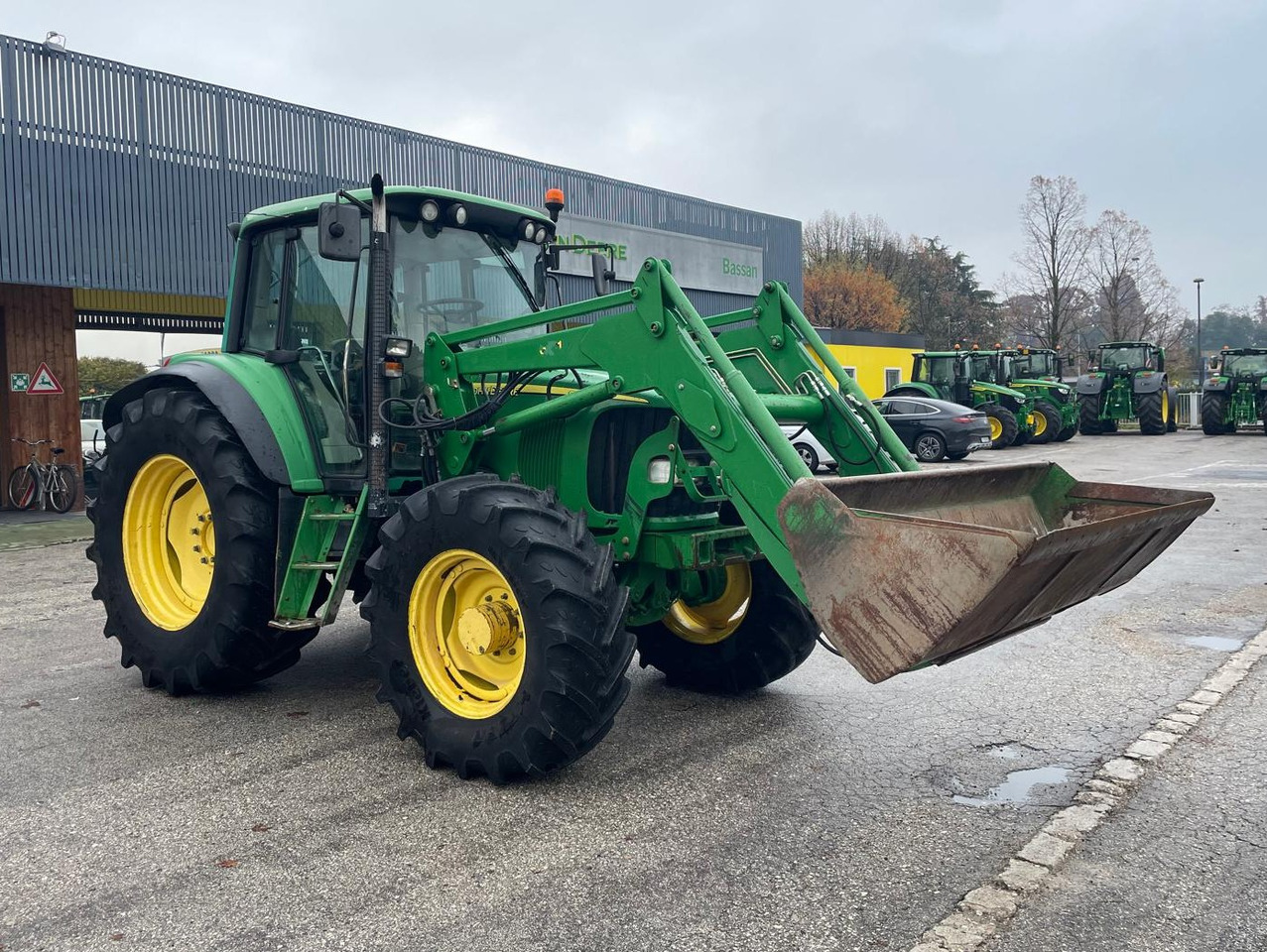 JOHN DEERE 6420 S - Traktor: slika 3 JOHN DEERE 6420 S - Traktor: slika 3