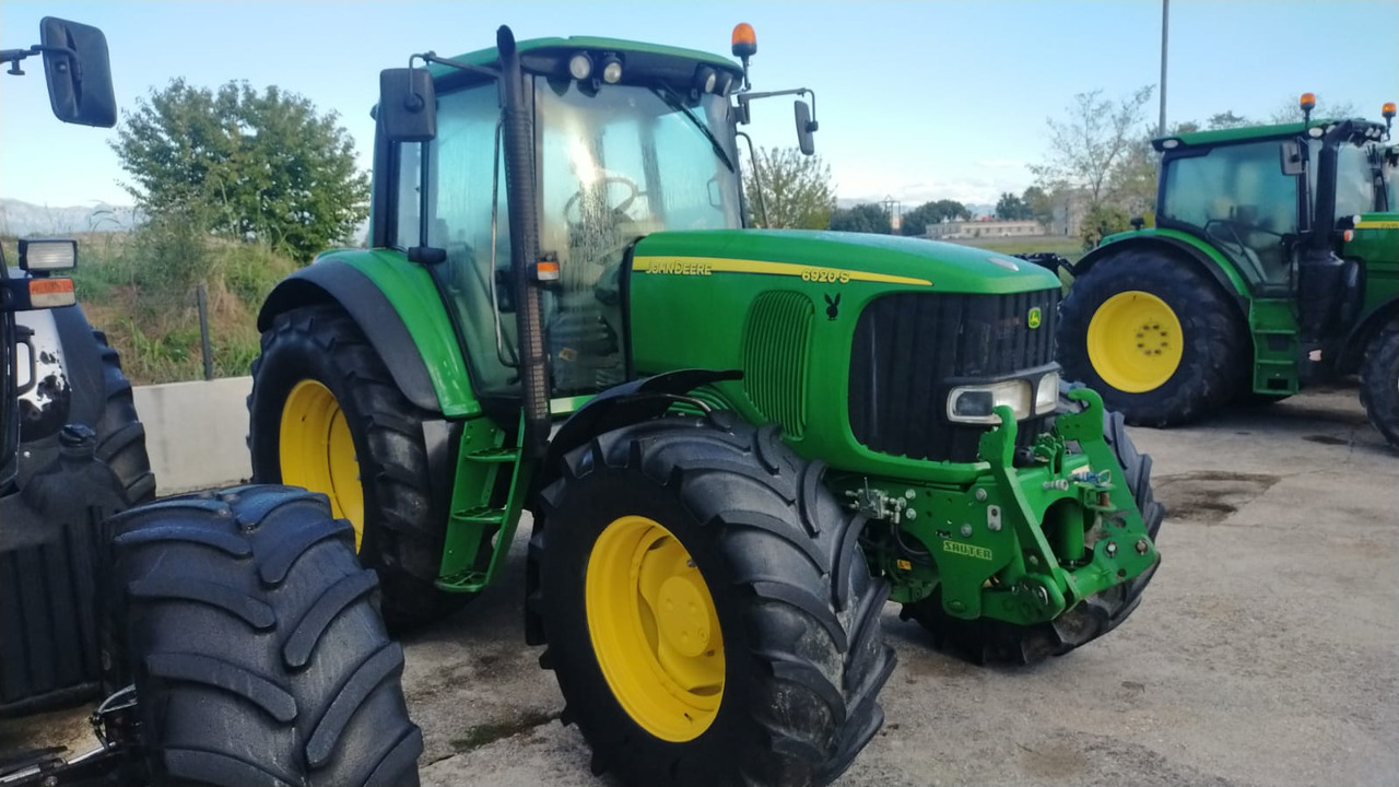 JOHN DEERE 6920 S - Traktor: slika 4 JOHN DEERE 6920 S - Traktor: slika 4