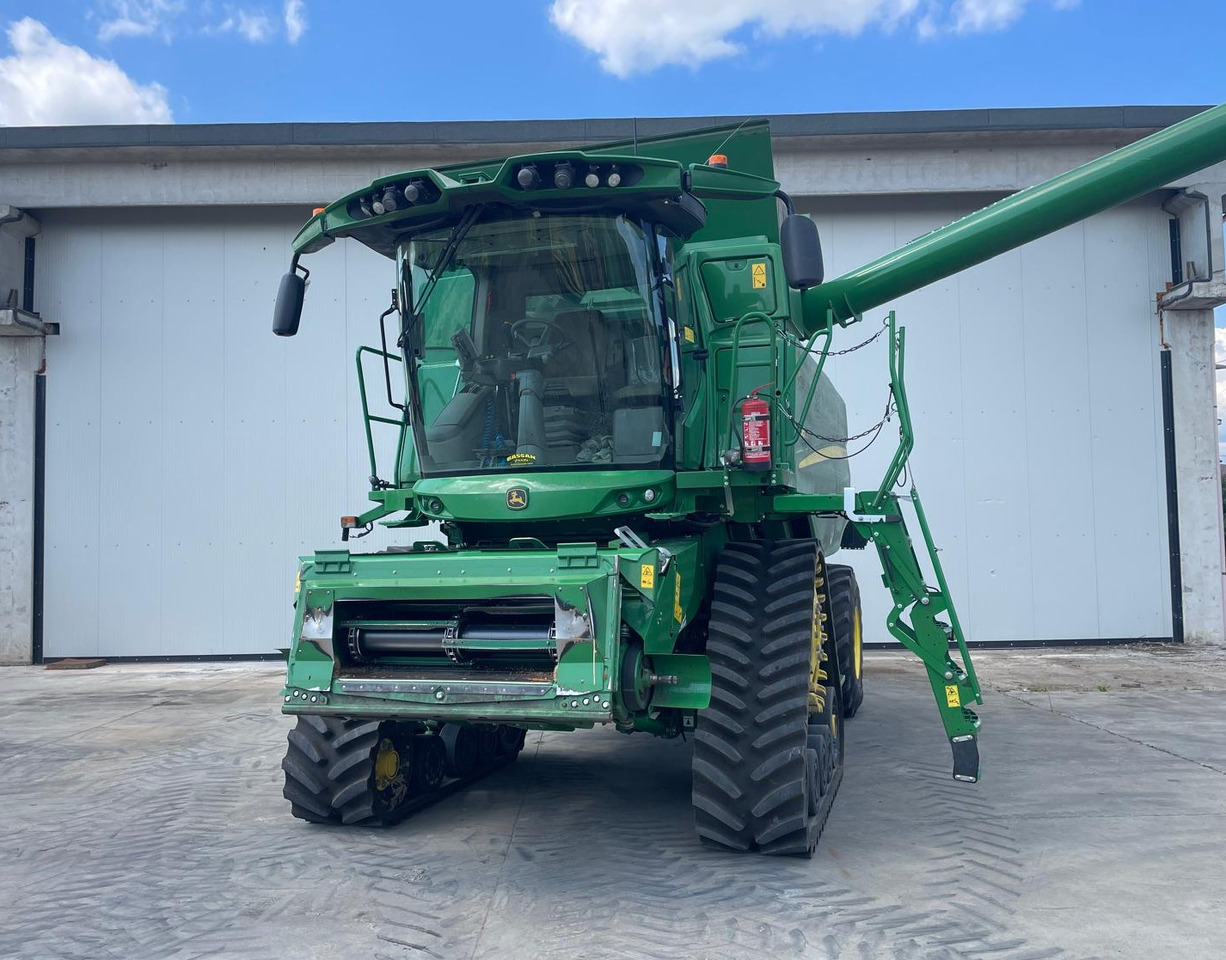 JOHN DEERE MIETITREBBIA T 560 - Kombinovani kombajn: slika 5 JOHN DEERE MIETITREBBIA T 560 - Kombinovani kombajn: slika 5