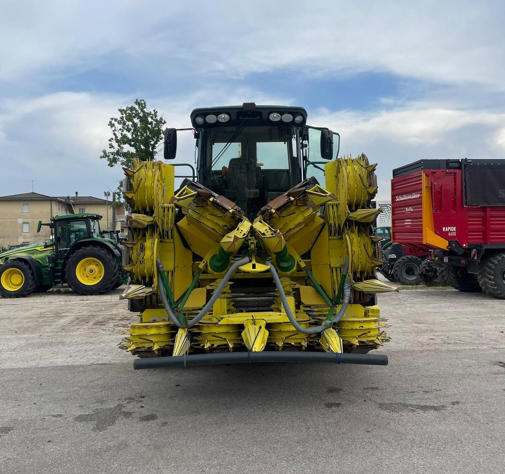 JOHN DEERE TRINCIA 7950 - Kombajn za stočnu hranu: slika 4 JOHN DEERE TRINCIA 7950 - Kombajn za stočnu hranu: slika 4