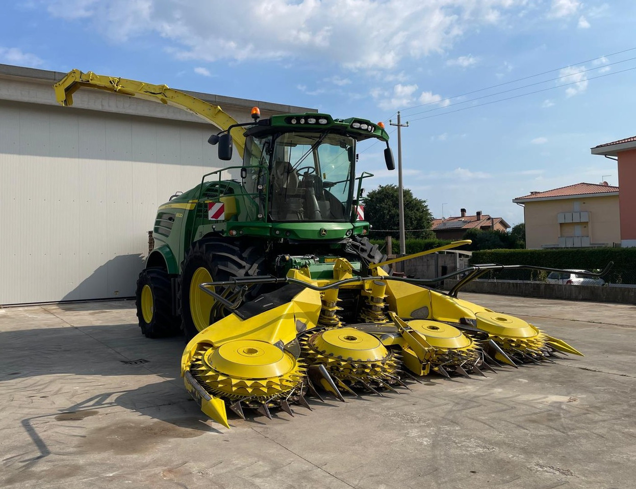 JOHN DEERE TRINCIA 8600i - Kombajn za stočnu hranu: slika 2 JOHN DEERE TRINCIA 8600i - Kombajn za stočnu hranu: slika 2