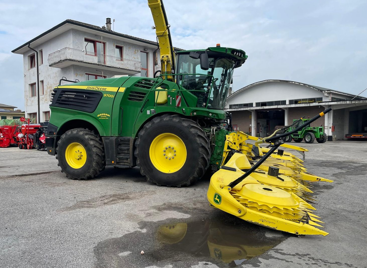JOHN DEERE TRINCIA 9700i - Kombajn za stočnu hranu: slika 3 JOHN DEERE TRINCIA 9700i - Kombajn za stočnu hranu: slika 3