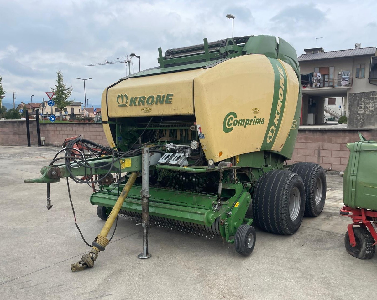KRONE ROTOPRESSA V 180 XC - Balirka za okrugle bale: slika 1 KRONE ROTOPRESSA V 180 XC - Balirka za okrugle bale: slika 1