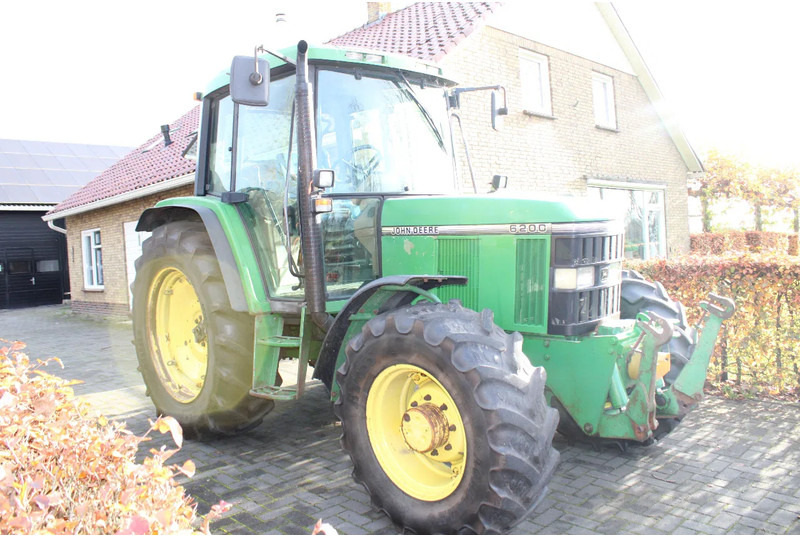 John Deere 6200 - Traktor: slika 1 John Deere 6200 - Traktor: slika 1