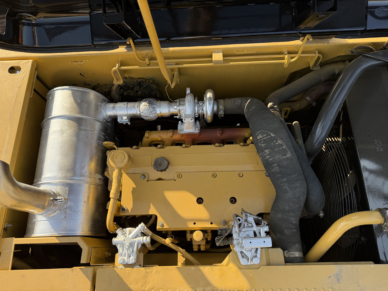 Bager guseničar CATERPILLAR 320d [ Copy ] [ Copy ] [ Copy ] [ Copy ]: slika 15