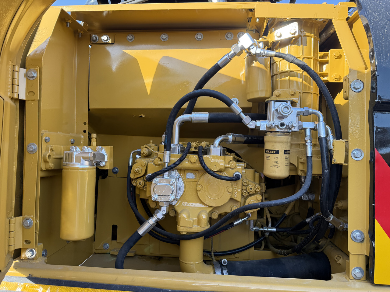 Bager guseničar CATERPILLAR 320d [ Copy ] [ Copy ] [ Copy ] [ Copy ]: slika 11