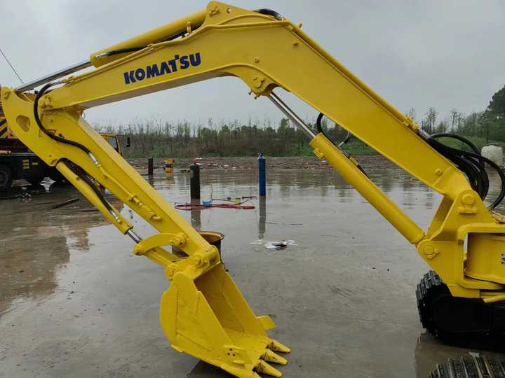 Cheap Selling Second Hand Mini Excavator Komatsu PC40 4Ton Japanese Komatsu PC40 Used Excavator for Sale - Mini bager: slika 5 Cheap Selling Second Hand Mini Excavator Komatsu PC40 4Ton Japanese Komatsu PC40 Used Excavator for Sale - Mini bager: slika 5