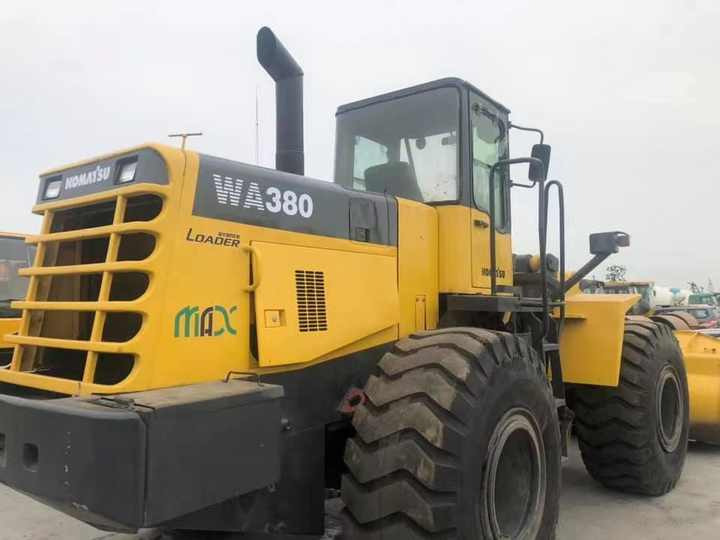 Good Condition Second Hand WA380-3 Front Wheel Loader for Cheap Price Hot Sale in China - Utovarivač točkaš: slika 4 Good Condition Second Hand WA380-3 Front Wheel Loader for Cheap Price Hot Sale in China - Utovarivač točkaš: slika 4