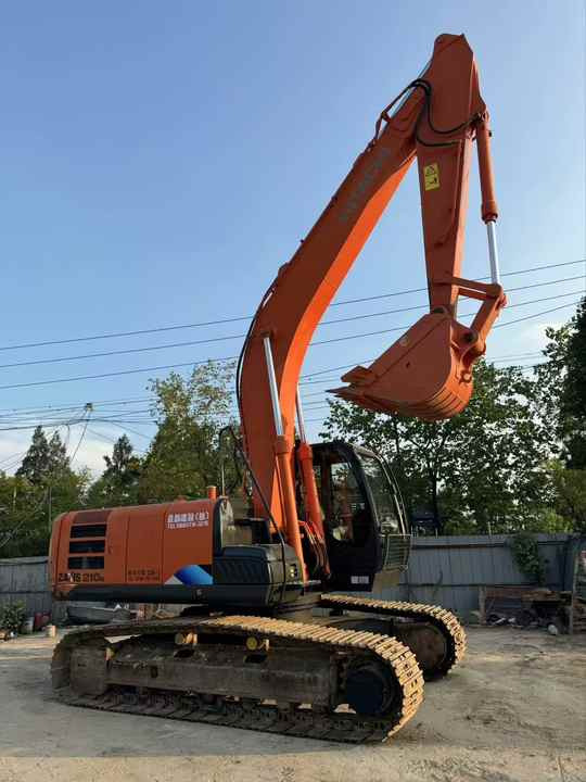 Japanese Original Hitachi 210 Outdoor Crawler Type Second-hand Excavator - Bager guseničar: slika 4 Japanese Original Hitachi 210 Outdoor Crawler Type Second-hand Excavator - Bager guseničar: slika 4