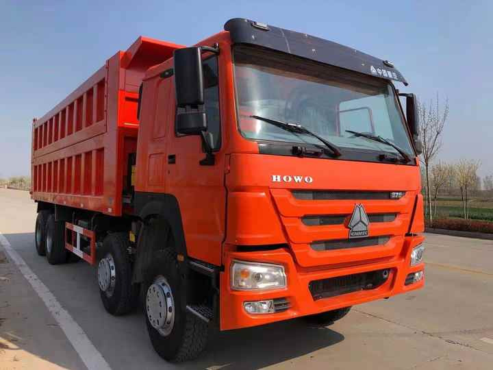 Nearly Brand New Howo Brand 375 8 *4 12 Wheels Dump Truck in Stock Dump Truck 371 375 400 Horsepower 6*4 8*4 Wheels - Istovarivač: slika 3 Nearly Brand New Howo Brand 375 8 *4 12 Wheels Dump Truck in Stock Dump Truck 371 375 400 Horsepower 6*4 8*4 Wheels - Istovarivač: slika 3