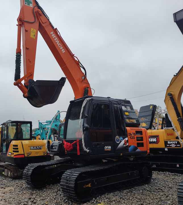 Original Hitachi ZX120 Crawler Excavator Low Hours Perfect for Various Projects Available Used Excavators for Sale - Bager guseničar: slika 4 Original Hitachi ZX120 Crawler Excavator Low Hours Perfect for Various Projects Available Used Excavators for Sale - Bager guseničar: slika 4