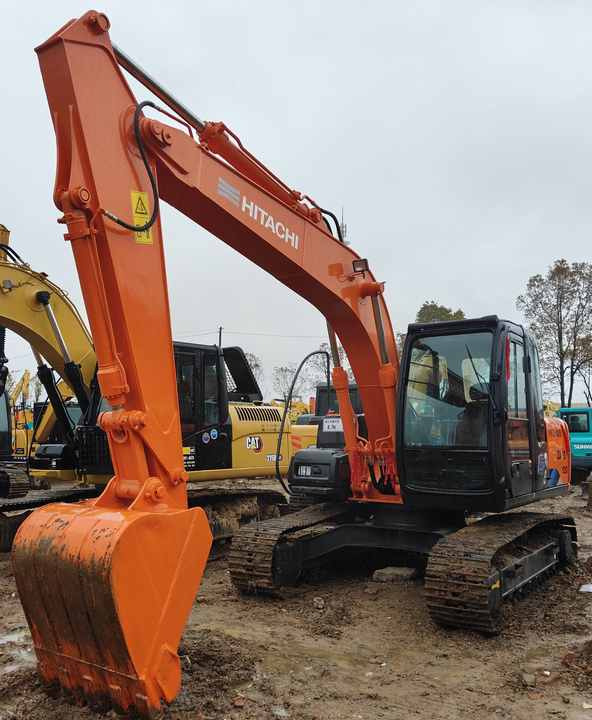 Original Hitachi ZX120 Crawler Excavator Low Hours Perfect for Various Projects Available Used Excavators for Sale - Bager guseničar: slika 5 Original Hitachi ZX120 Crawler Excavator Low Hours Perfect for Various Projects Available Used Excavators for Sale - Bager guseničar: slika 5