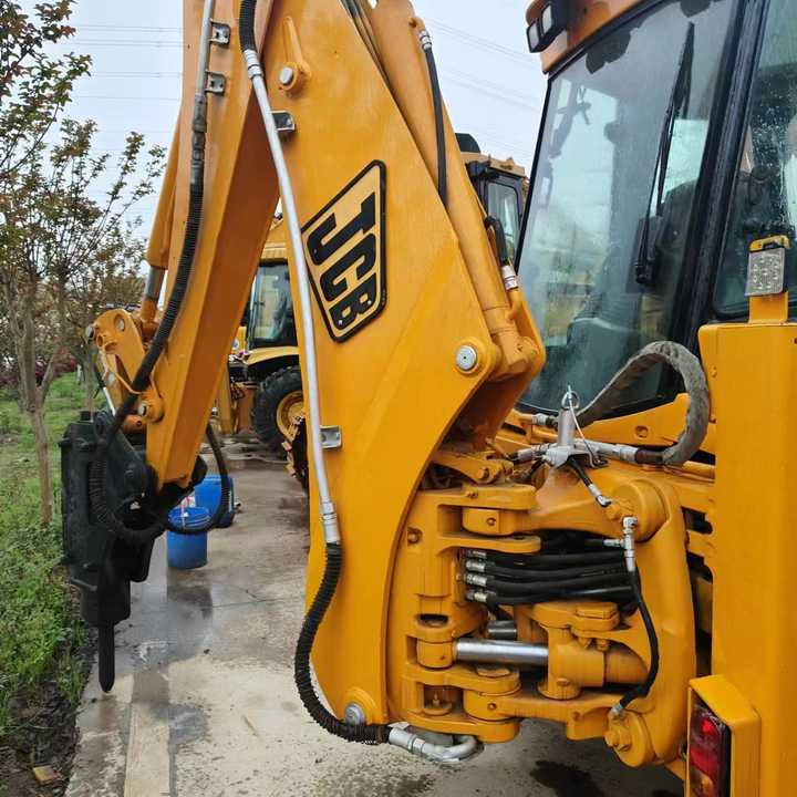 Used Backhoe Loader JCB 4x4 Wheel 20 Ton Backhoe Loader JCB 3CX 4CX Backhoe Excavator Loader Fpr Sale - Bager utovarivač: slika 2 Used Backhoe Loader JCB 4x4 Wheel 20 Ton Backhoe Loader JCB 3CX 4CX Backhoe Excavator Loader Fpr Sale - Bager utovarivač: slika 2