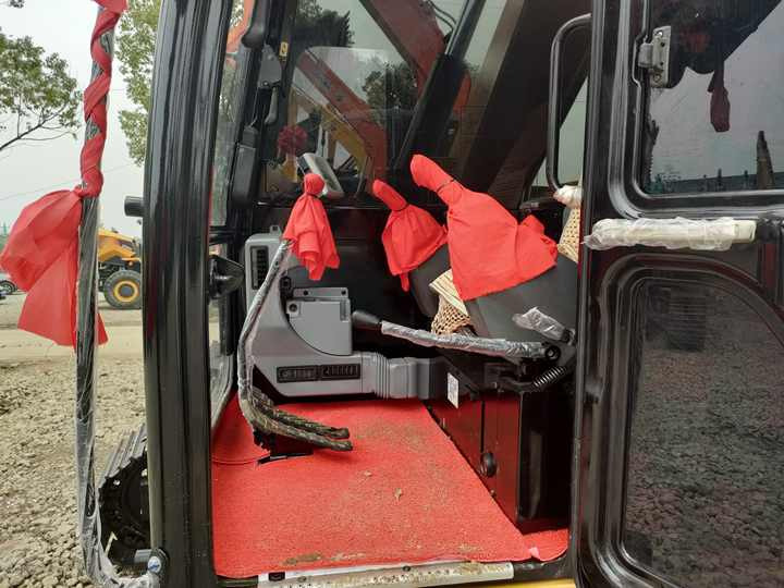 Bager Used CAT 307E Crawler Excavator for Sale Used Engineering & Construction Machinery [ Copy ] [ Copy ] [ Copy ]: slika 6