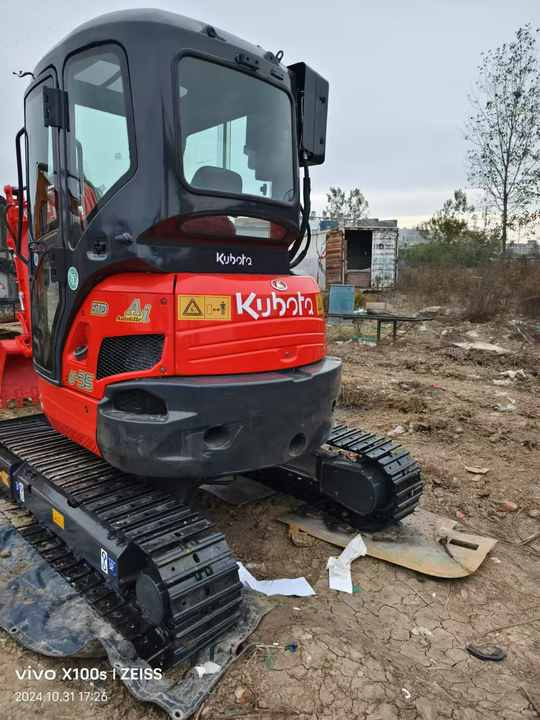 Used Kubota U35 New Model Mini Excavator Second Hand Machine Popular Brand Japan Kubota Hydraulic Machinery - Mini bager: slika 5 Used Kubota U35 New Model Mini Excavator Second Hand Machine Popular Brand Japan Kubota Hydraulic Machinery - Mini bager: slika 5