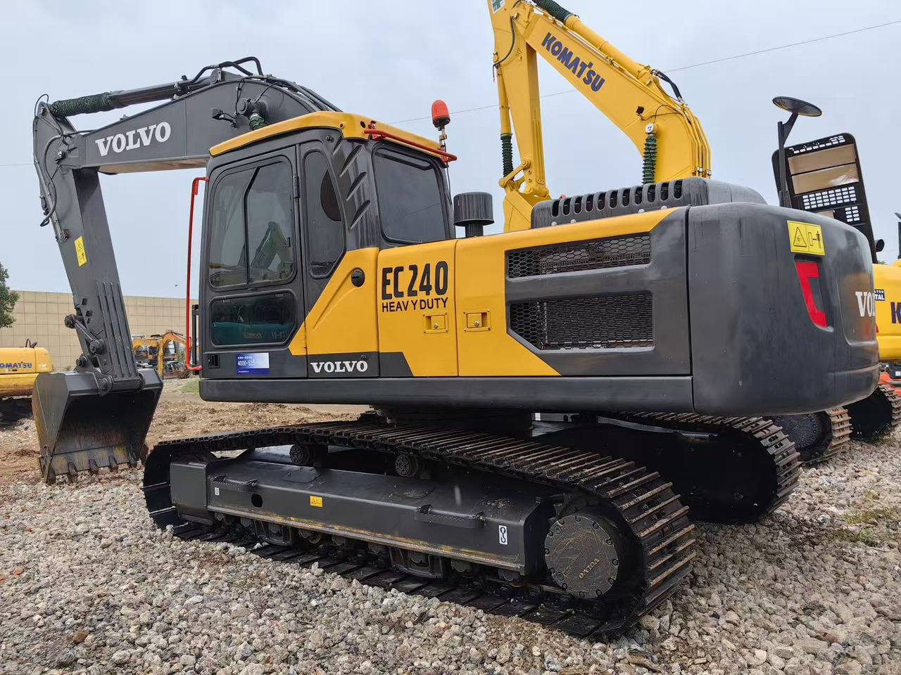 Volvo ec240 - Bager guseničar: slika 5 Volvo ec240 - Bager guseničar: slika 5
