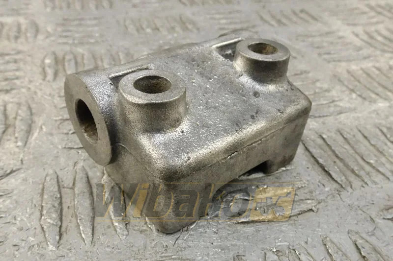 Iveco 4600128 - Alternator za Građevinska mašina: slika 1 Iveco 4600128 - Alternator za Građevinska mašina: slika 1