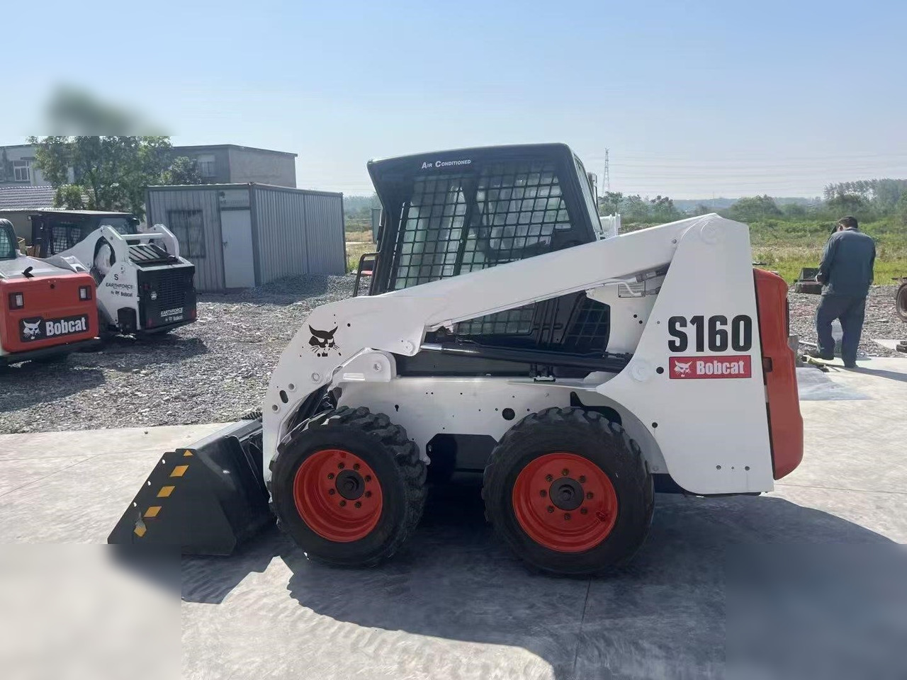 BOBCAT S160 - Mini utovarivač: slika 3 BOBCAT S160 - Mini utovarivač: slika 3