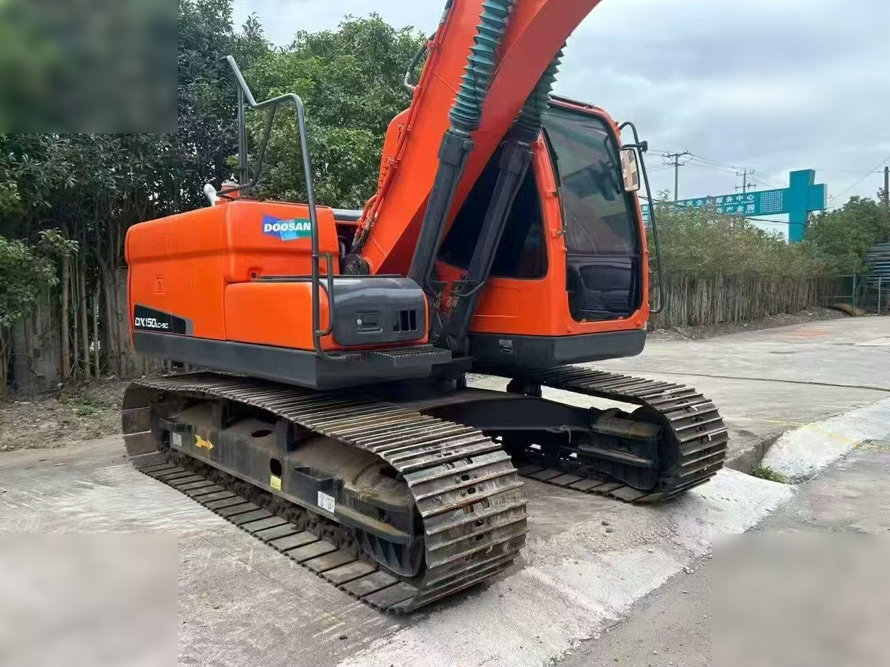 DOOSAN DX150W-9C - Bager guseničar: slika 1 DOOSAN DX150W-9C - Bager guseničar: slika 1
