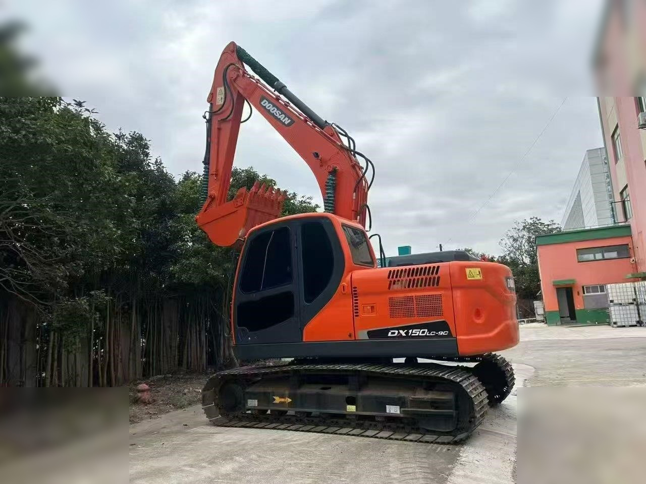 DOOSAN DX150W-9C - Bager guseničar: slika 4 DOOSAN DX150W-9C - Bager guseničar: slika 4