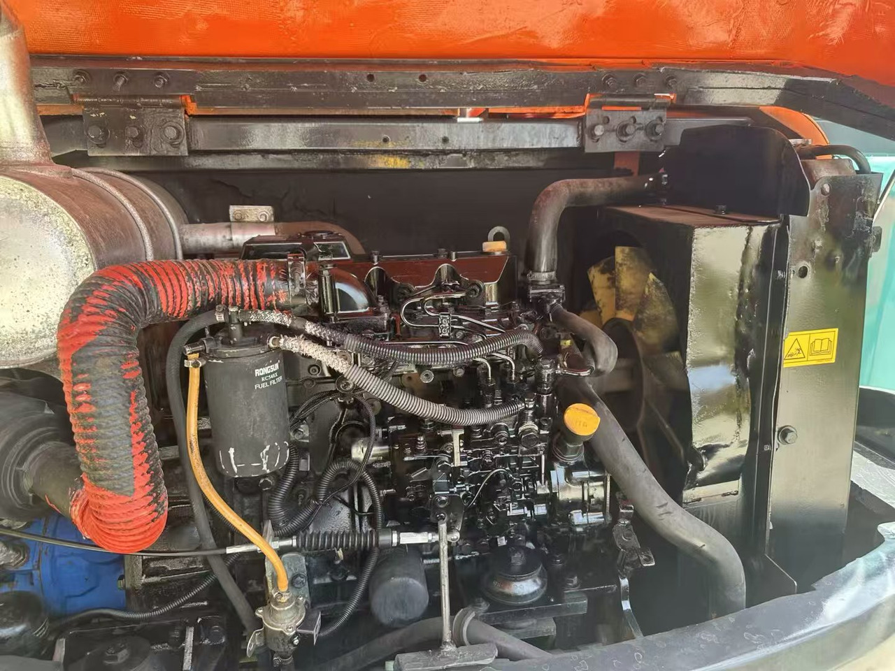 Novu Bager guseničar DOOSAN DX60: slika 16