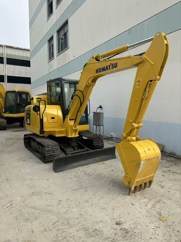 Bager guseničar KOMATSU PC56: slika 13