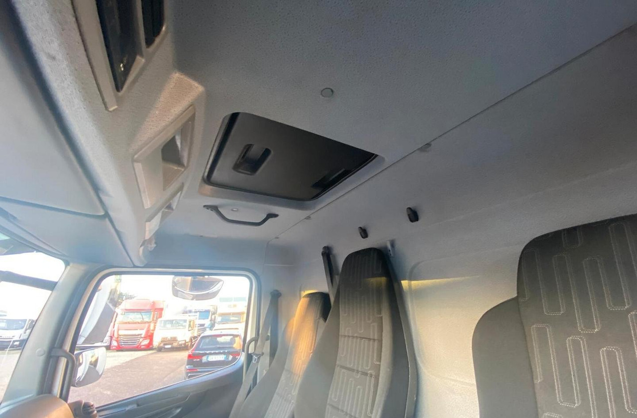 Kamion sa ceradom MERCEDES 816 ATEGO CASSONE CENTINATO: slika 13 Kamion sa ceradom MERCEDES 816 ATEGO CASSONE CENTINATO: slika 13