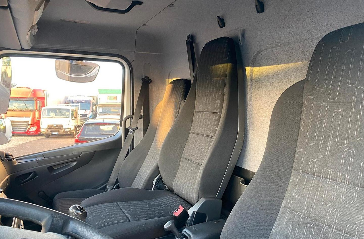 Kamion sa ceradom MERCEDES 816 ATEGO CASSONE CENTINATO: slika 12 Kamion sa ceradom MERCEDES 816 ATEGO CASSONE CENTINATO: slika 12