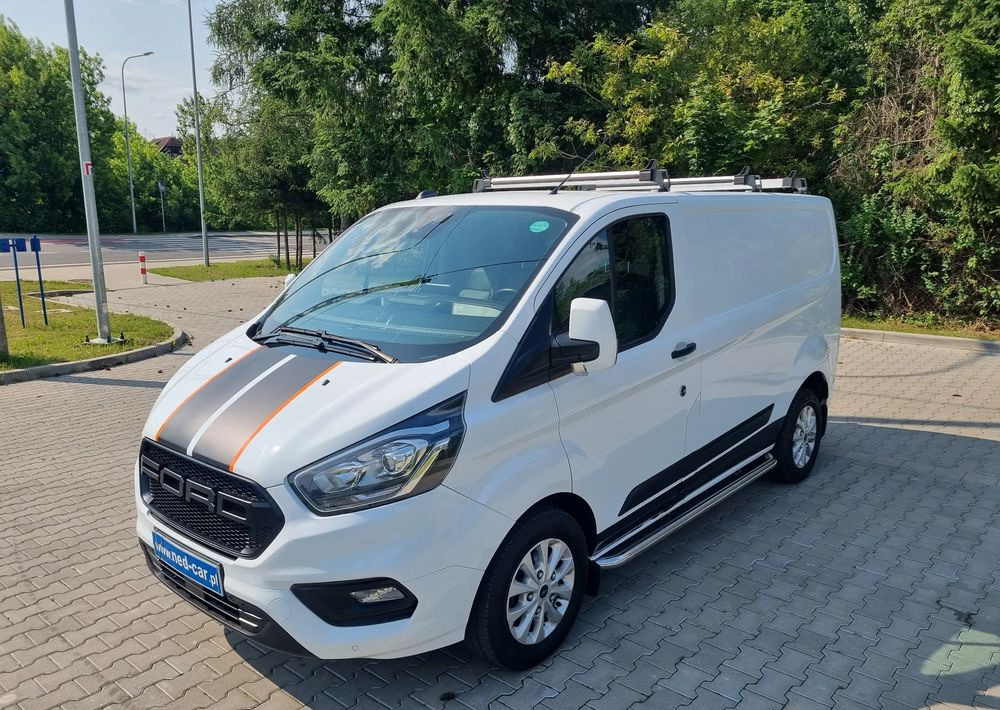Mali kombi Ford Transit Custom: slika 1