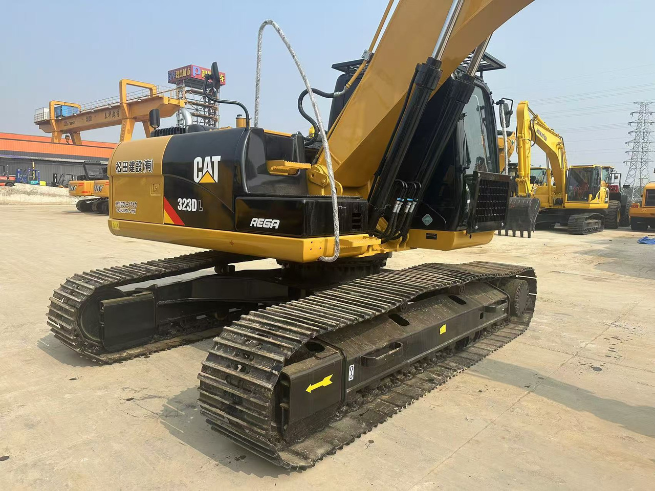 Građevinska mašina CATERPILLAR Used Digger CAT 323DL Construction Machinery Construction Digger Used CAT 323DL Cheap Excavator: slika 7 Građevinska mašina CATERPILLAR Used Digger CAT 323DL Construction Machinery Construction Digger Used CAT 323DL Cheap Excavator: slika 7