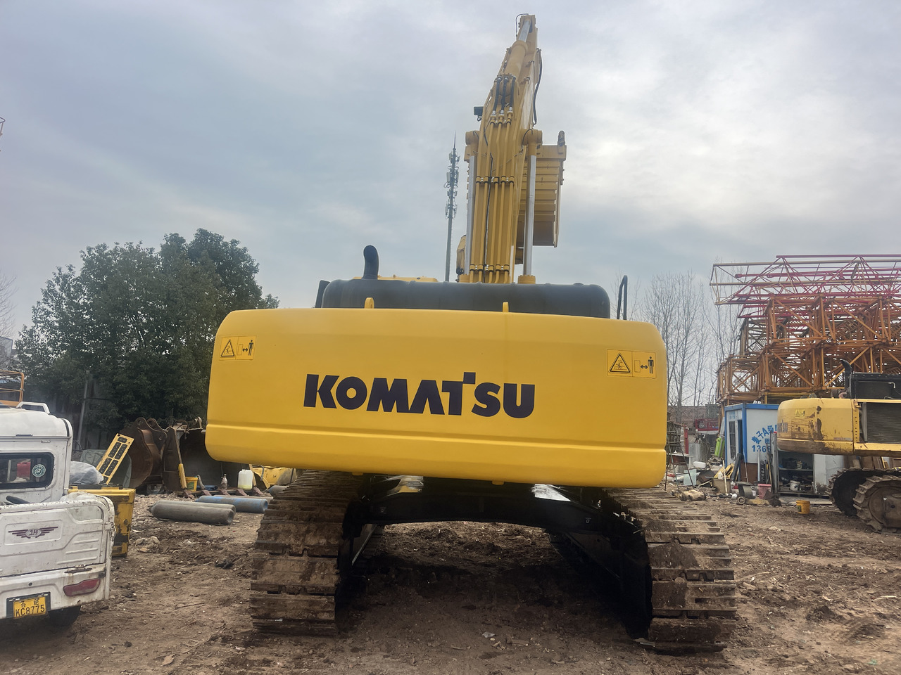 KOMATSU Crawler excavator Second-hand Excavator Komatsu PC 450-7for Sale-------Good Condition - Bager guseničar: slika 4 KOMATSU Crawler excavator Second-hand Excavator Komatsu PC 450-7for Sale-------Good Condition - Bager guseničar: slika 4
