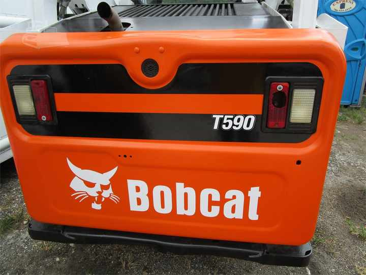 Used Bobcat T590 Used Skid Steer Loader with Good Condition for Sale S160 S185 S300 S330 T590 3T 4T 5T 2T - Mini utovarivač: slika 3 Used Bobcat T590 Used Skid Steer Loader with Good Condition for Sale S160 S185 S300 S330 T590 3T 4T 5T 2T - Mini utovarivač: slika 3