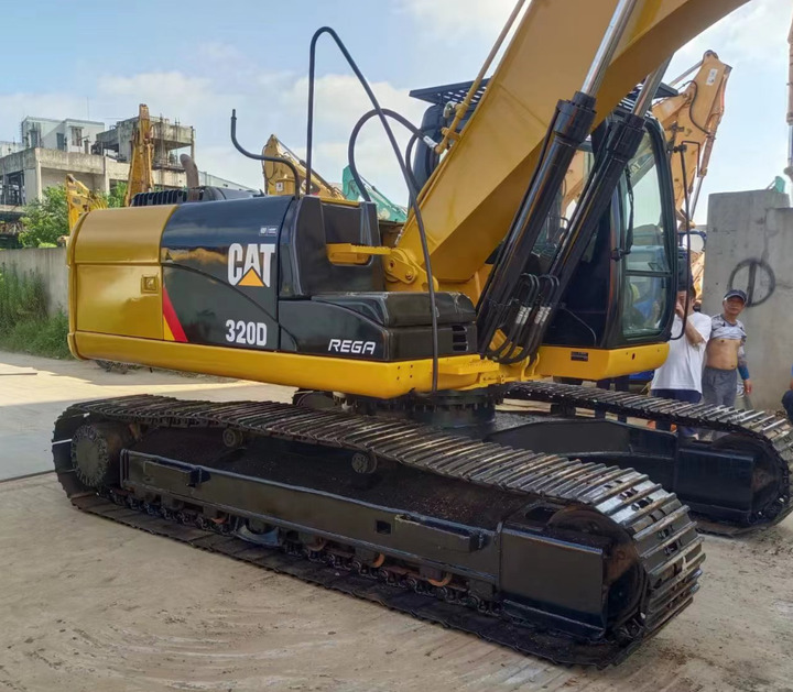 Used Caterpillar 320D Crawler Excavator Hot Sale Used Engineering & Construction Machinery - Bager guseničar: slika 3 Used Caterpillar 320D Crawler Excavator Hot Sale Used Engineering & Construction Machinery - Bager guseničar: slika 3