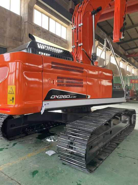 Used Digger DOOSAN DX260 Construction Machinery Construction Digger Used DOOSAN DX260 Cheap Excavator - Bager guseničar: slika 2 Used Digger DOOSAN DX260 Construction Machinery Construction Digger Used DOOSAN DX260 Cheap Excavator - Bager guseničar: slika 2