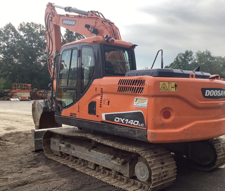 Used Excavator Doosan DX140 Excavators Mini Equipment Earth Moving Machinery Doosan Digger Excavator for Sale - Bager guseničar: slika 5 Used Excavator Doosan DX140 Excavators Mini Equipment Earth Moving Machinery Doosan Digger Excavator for Sale - Bager guseničar: slika 5