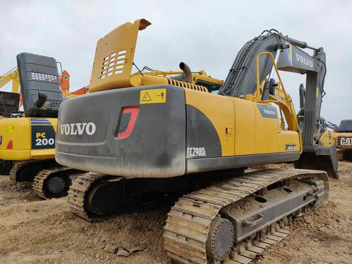 Used Strong Power volvo EC290 Korea Excavator volvo Excavator 290 for Sale 20T 30T EC210 EC240 EC300 EC360 - Bager: slika 5 Used Strong Power volvo EC290 Korea Excavator volvo Excavator 290 for Sale 20T 30T EC210 EC240 EC300 EC360 - Bager: slika 5