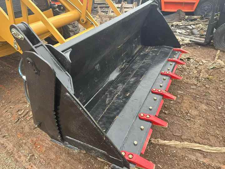 Used Wheel Loader CAT420F Caterpillar 420F Mini Construction Machinery Mini Wheel Skid Steer Loader in Stock - Bager utovarivač: slika 5 Used Wheel Loader CAT420F Caterpillar 420F Mini Construction Machinery Mini Wheel Skid Steer Loader in Stock - Bager utovarivač: slika 5