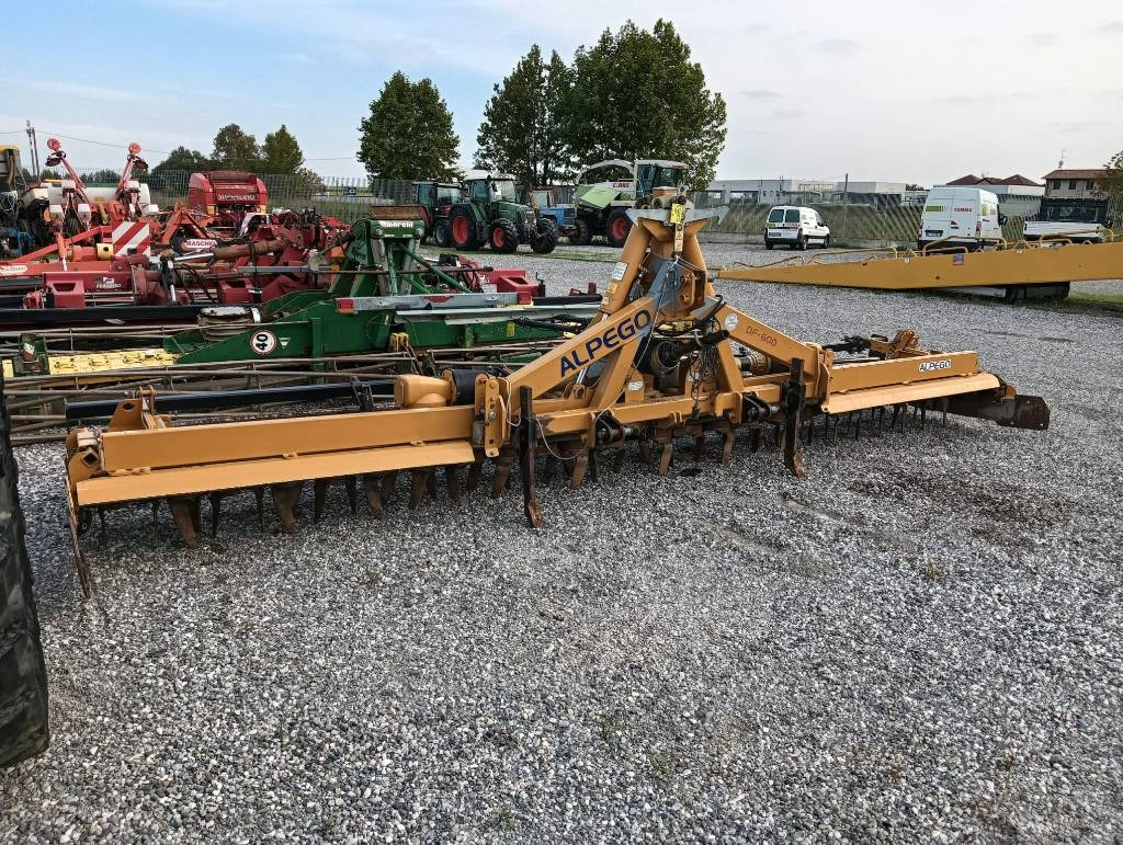 Alpego DF600 - Traktorska freza: slika 1 Alpego DF600 - Traktorska freza: slika 1