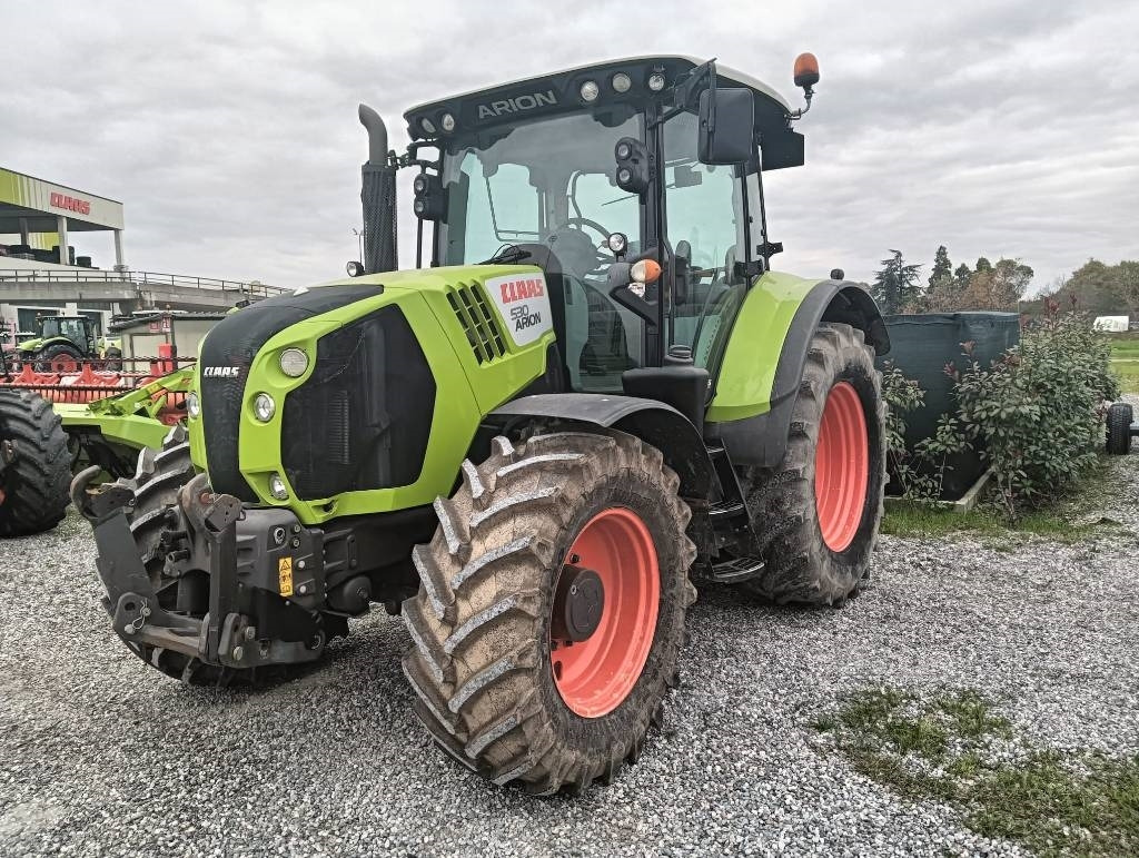 Claas Arion 530 Cebis - Traktor: slika 3 Claas Arion 530 Cebis - Traktor: slika 3