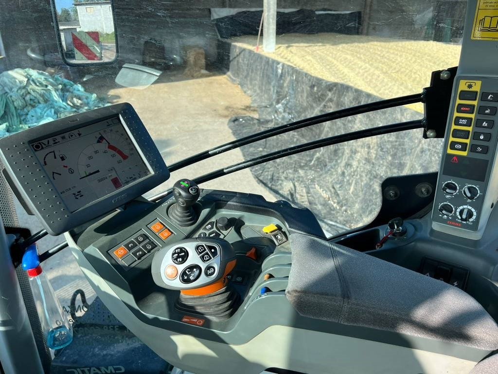 Traktor Claas Axion 930: slika 6