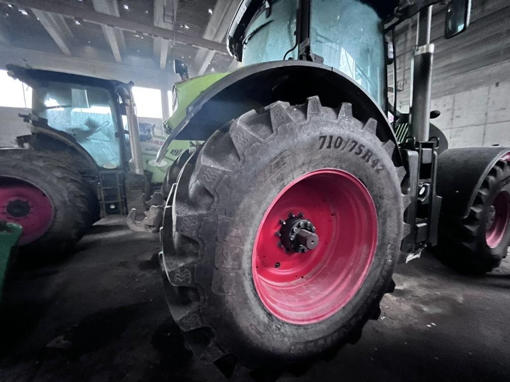 Claas Axion 950 Cmatic - Traktor: slika 4 Claas Axion 950 Cmatic - Traktor: slika 4