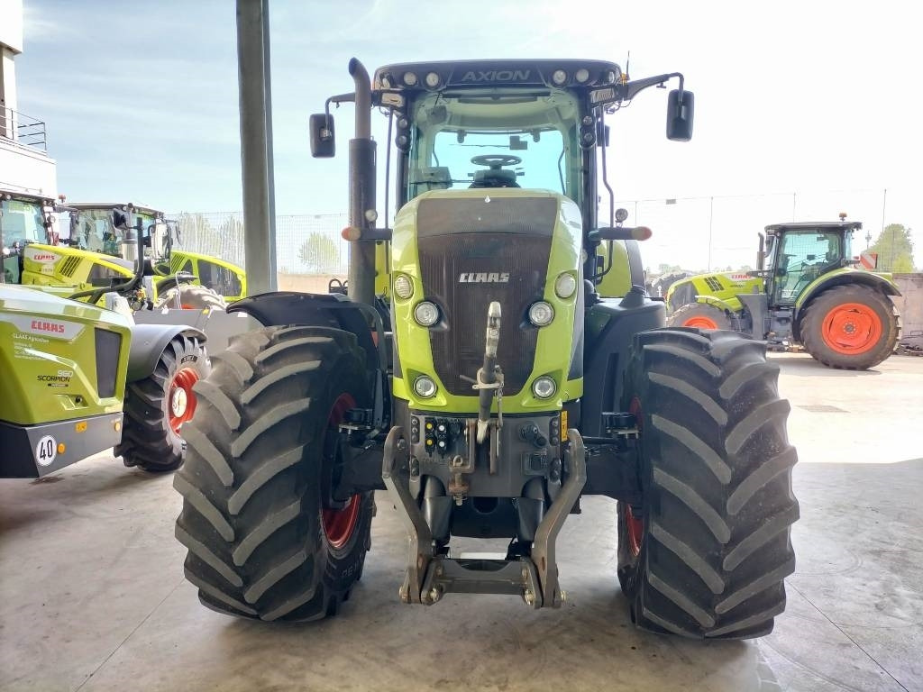 Claas Axion 950 Cmatic - Traktor: slika 2 Claas Axion 950 Cmatic - Traktor: slika 2