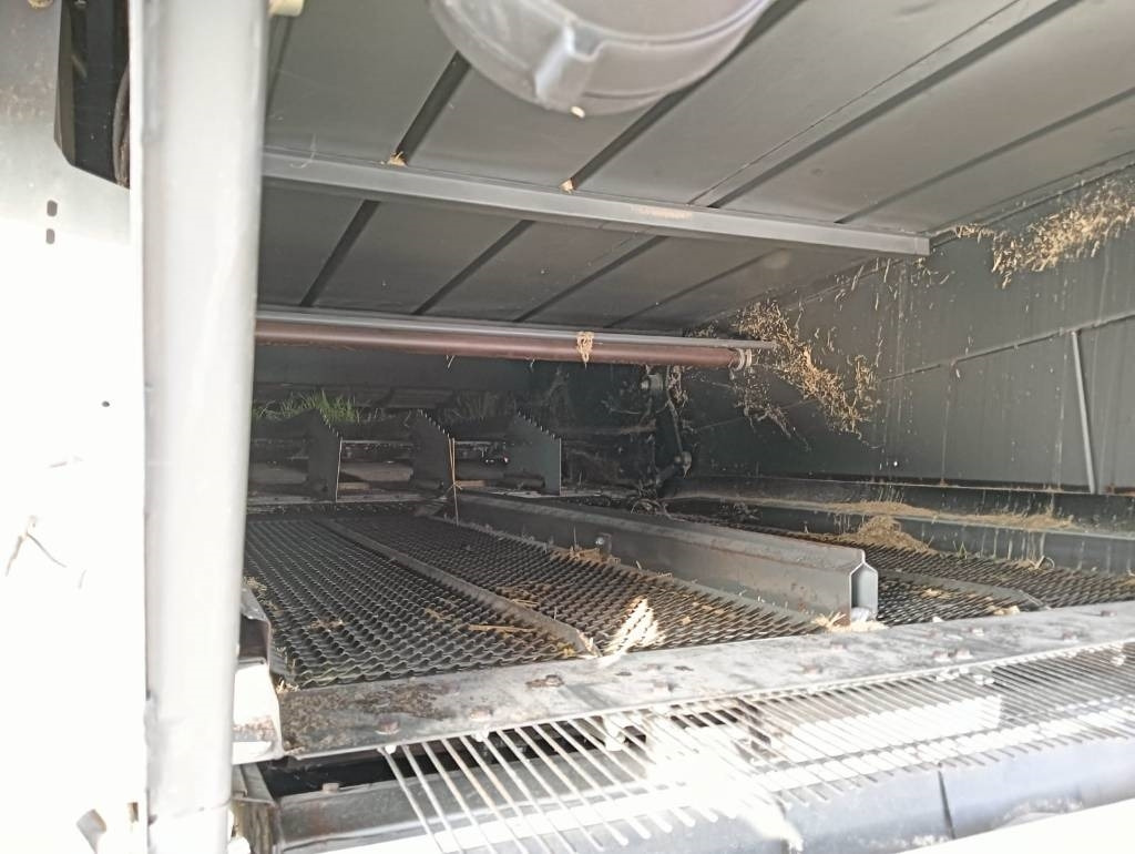 Claas Lexion 570  - Kombinovani kombajn: slika 2 Claas Lexion 570  - Kombinovani kombajn: slika 2