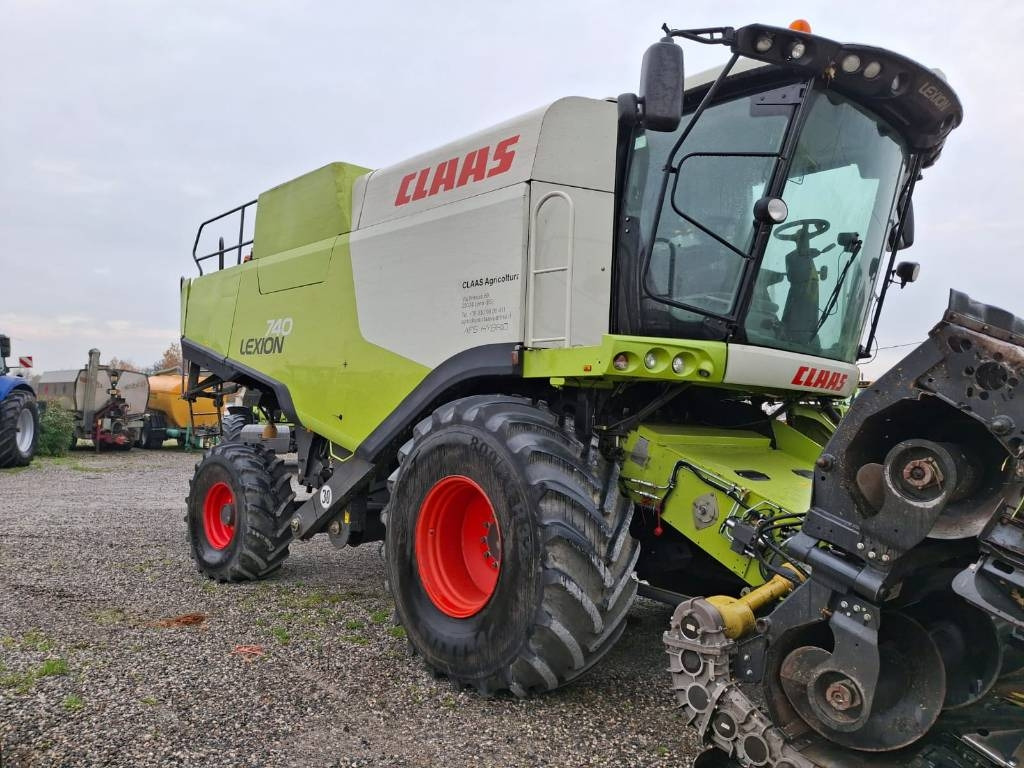Claas Lexion 740 - Kombinovani kombajn: slika 1 Claas Lexion 740 - Kombinovani kombajn: slika 1