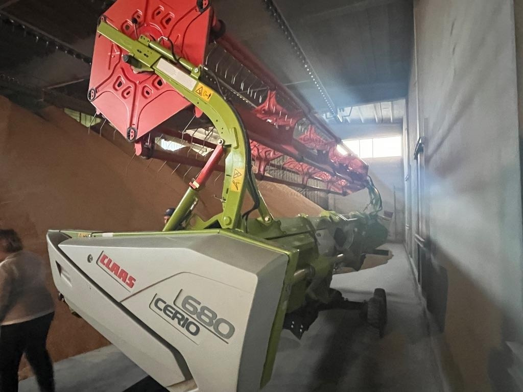 Claas Lexion 7700 TT RISO  - Kombinovani kombajn: slika 4 Claas Lexion 7700 TT RISO  - Kombinovani kombajn: slika 4